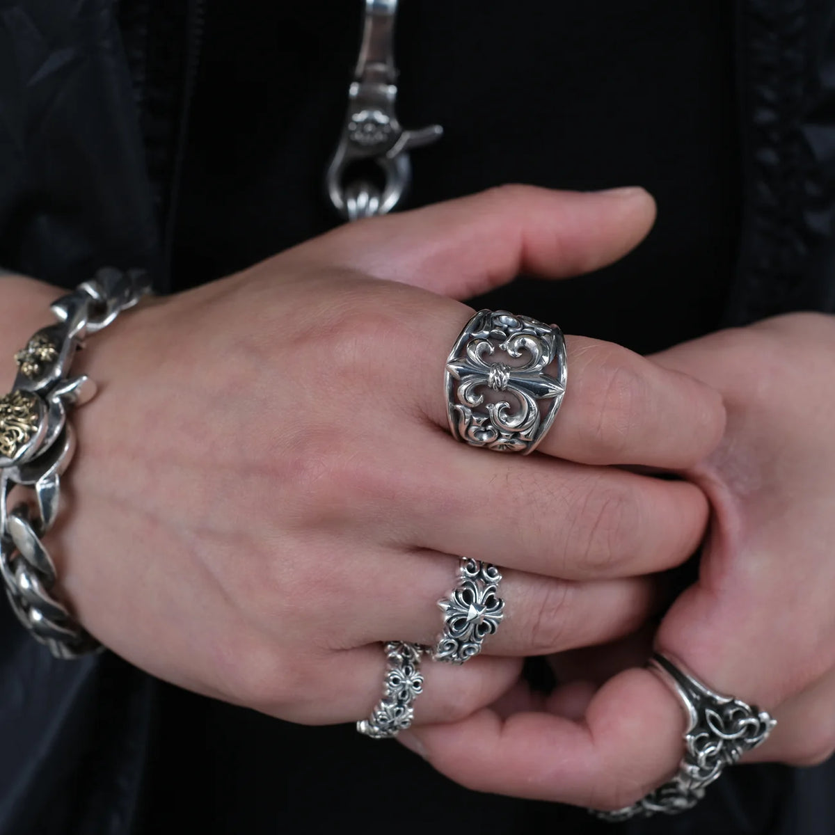 Grace Lily Ring