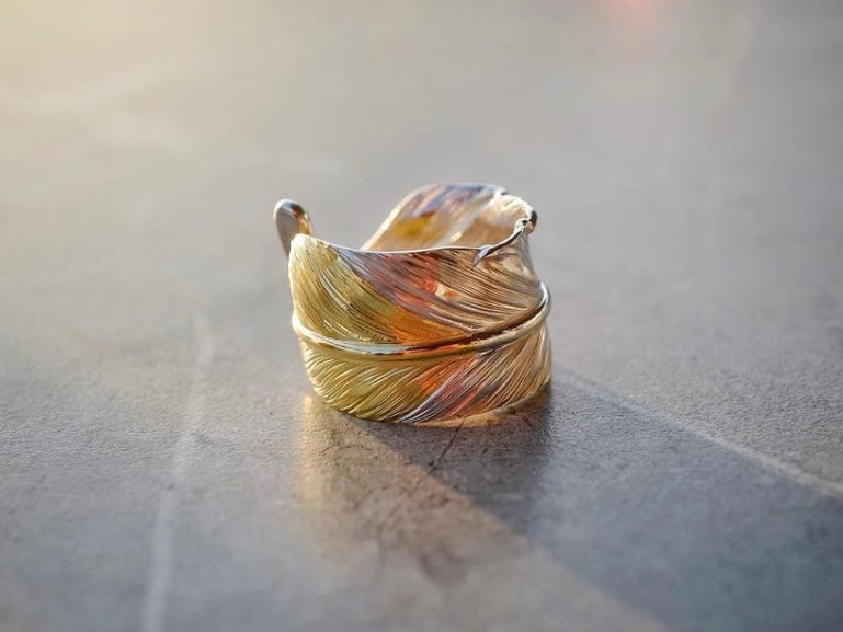 Albatory Tip Gold Feather Ring