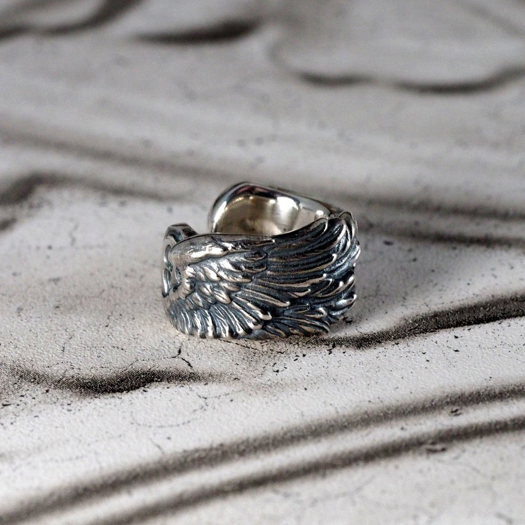 Guardia - Angel's Wing Ear Cuff 2