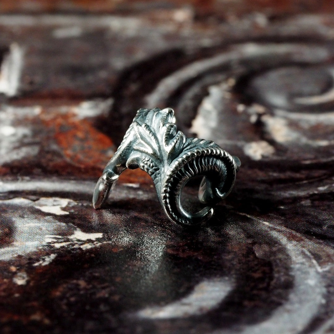 Guardia - Demon's Tail Ear Cuff 4