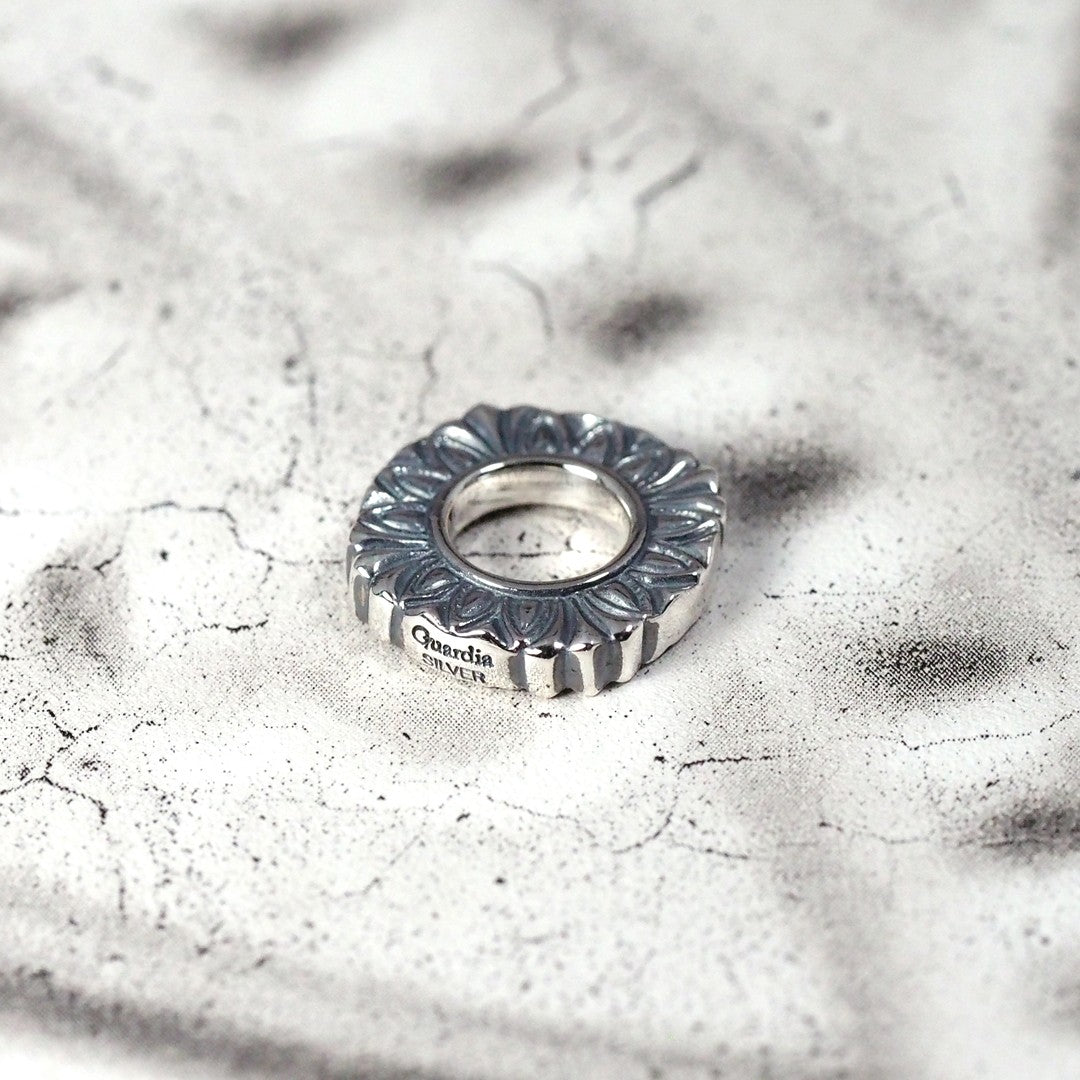 Guardia - Halo Small Pendant 3