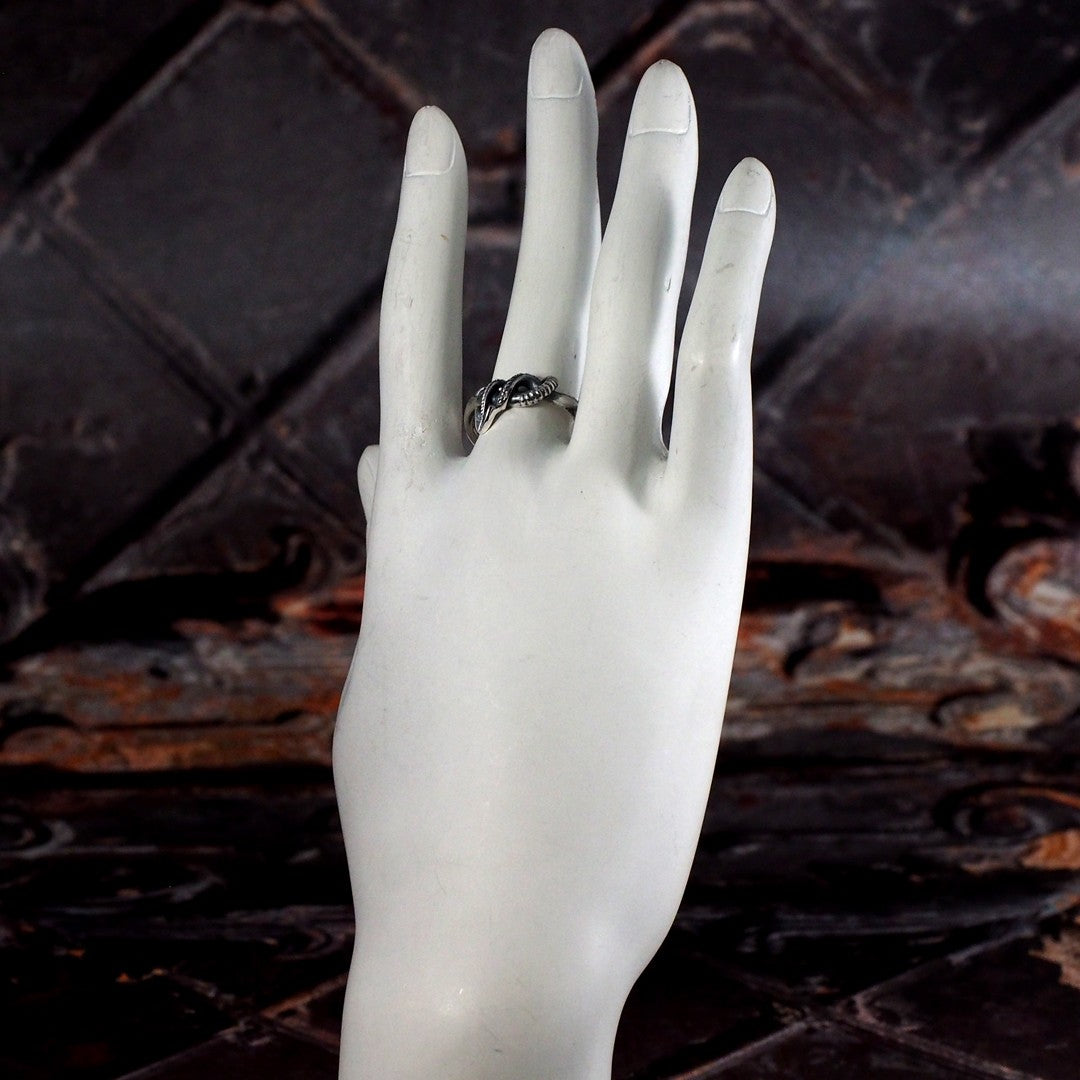 Guardia - Imp's Tail Ring 9