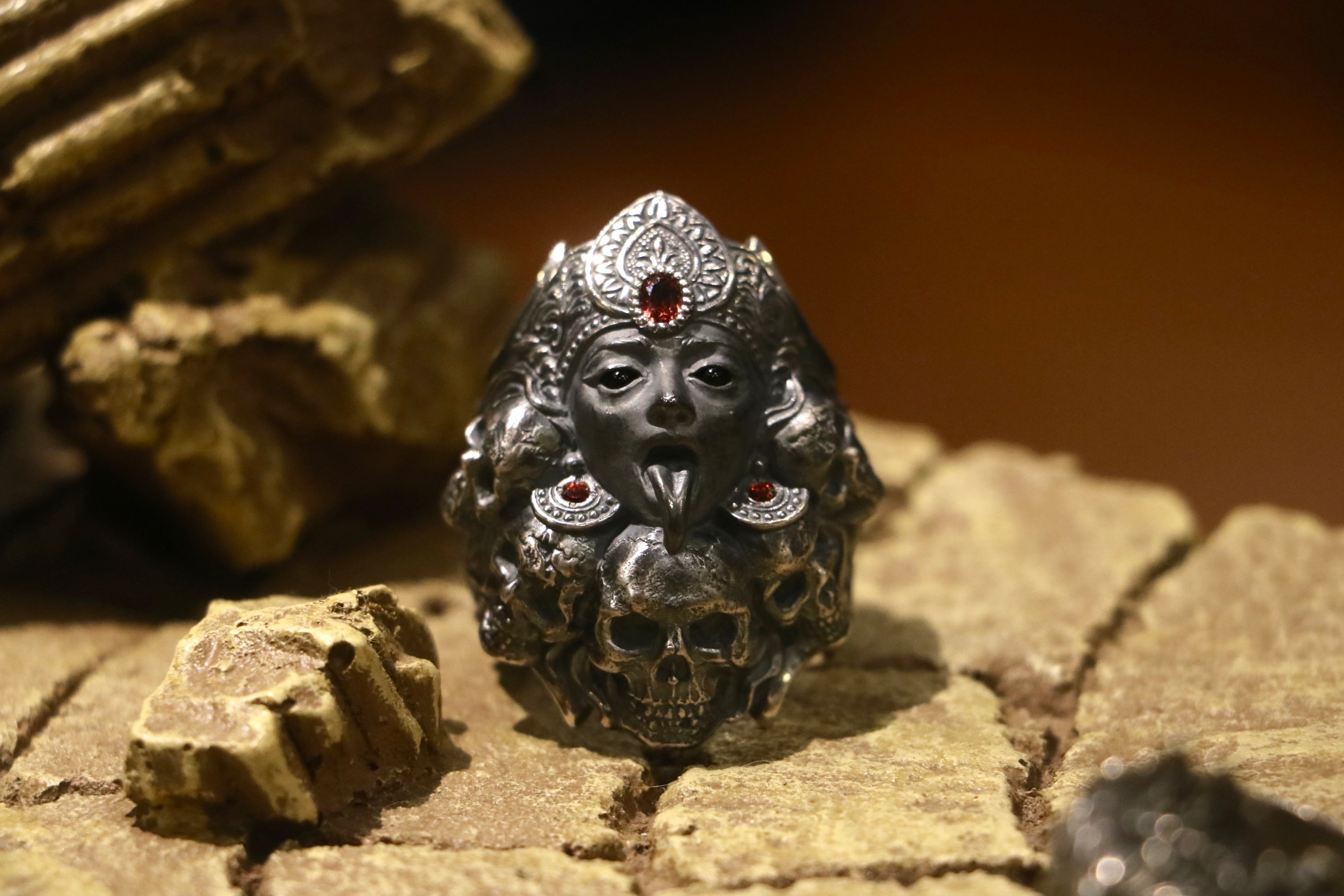 Guardia Ring for unisex | Guardia Kali Ring | DEOPUZ