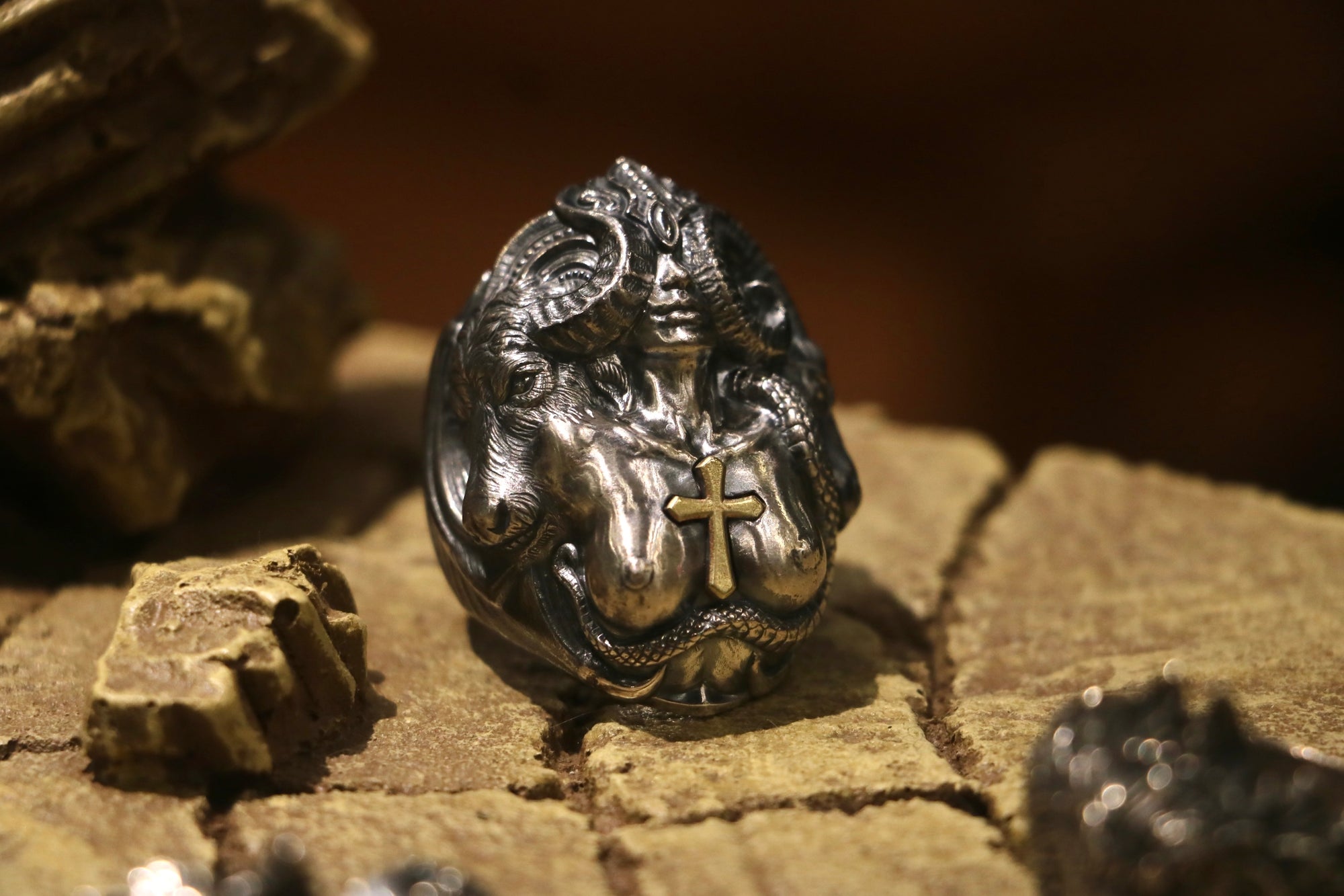 Guardia - LUST-Asmodeus Ring 2