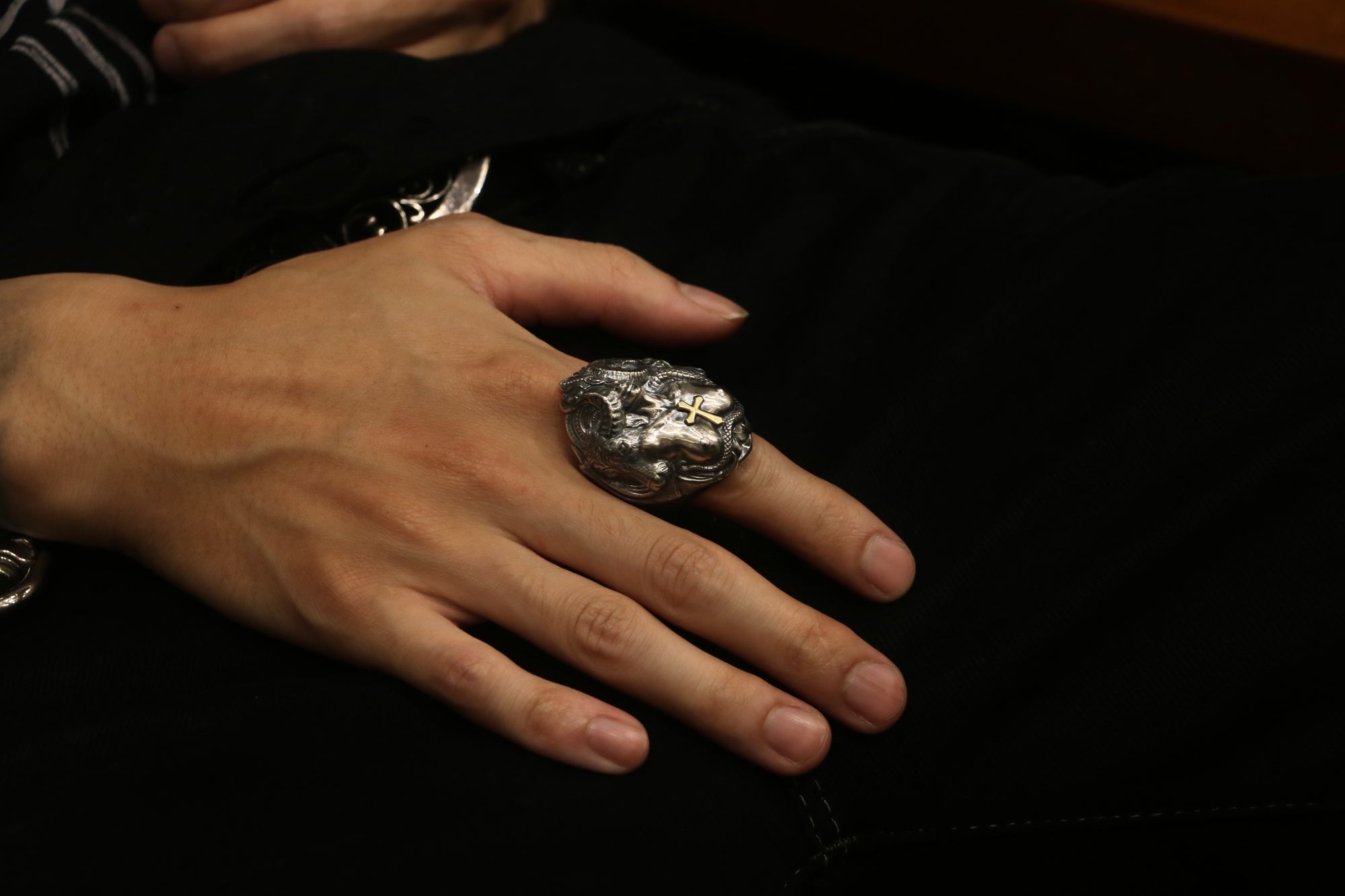 Guardia - LUST-Asmodeus Ring 3