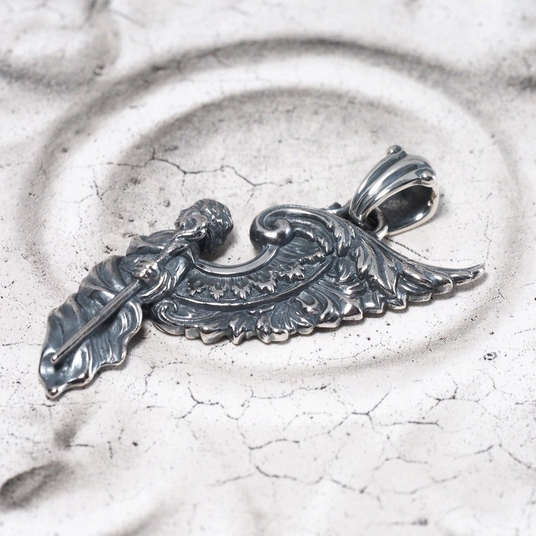 Guardia - Raphael Pendant 3