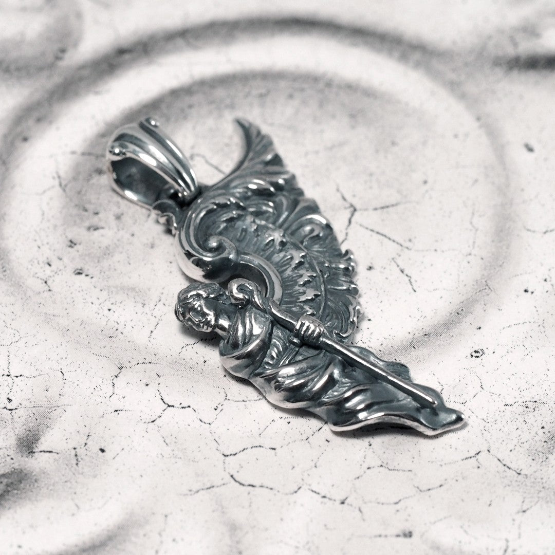 Guardia - Raphael Pendant 4