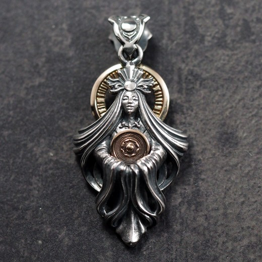 Guardia Amaterasu Omikami Pendant 1