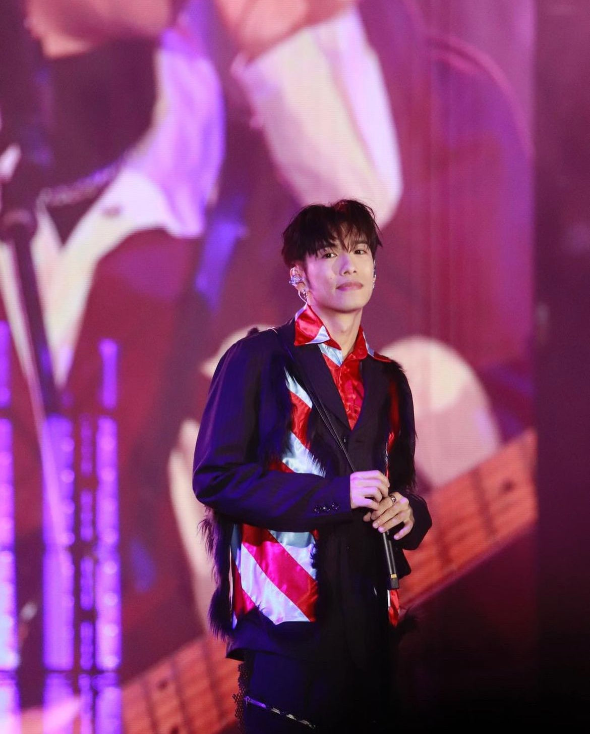 Hung Ka Ho silver jewellery styling for KKBOX Music Award 2024