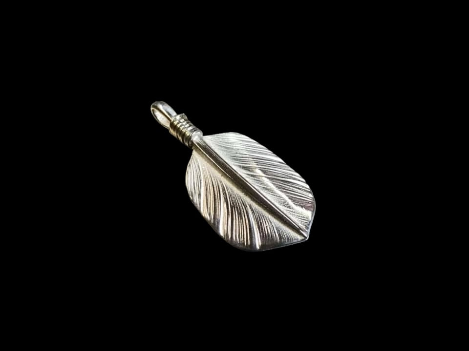 Silver Heart Feather Pendant S