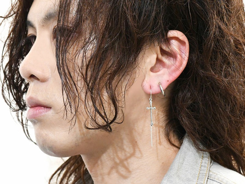 Flick Chain Earrings : NC