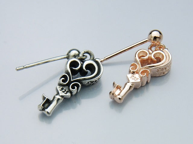 Deal Design One Drop Earrings :Key