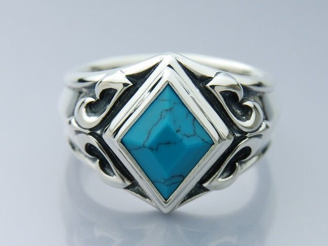 Hide Snake Turquoise Ring