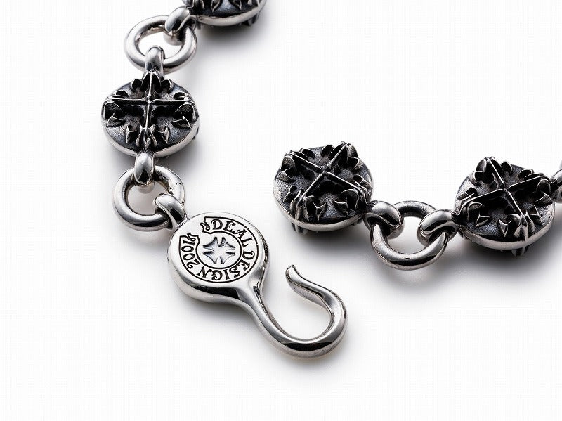 Deal Design Eight Ball Bracelet : GL