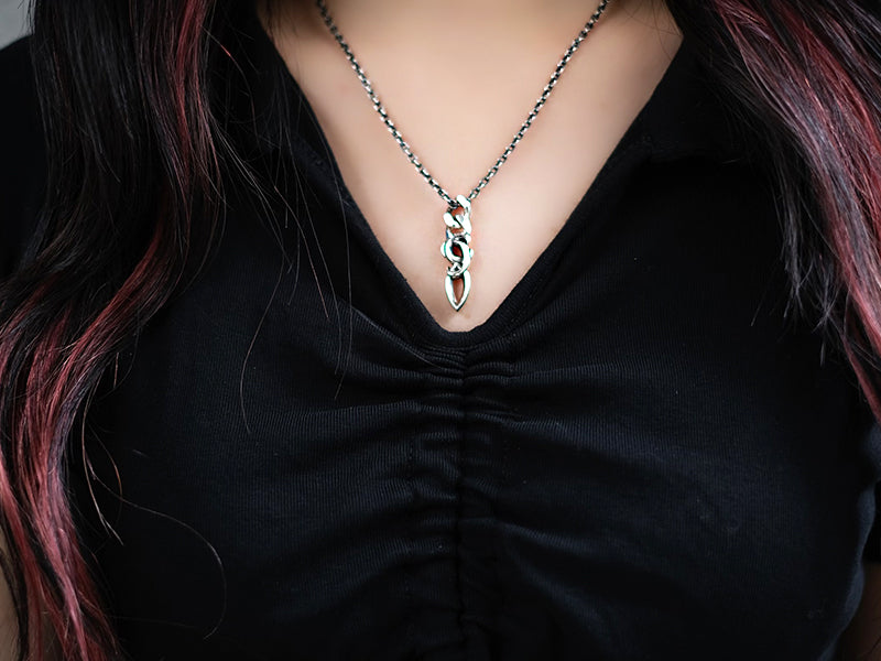 Deal Design Wave Chain Top Pendant