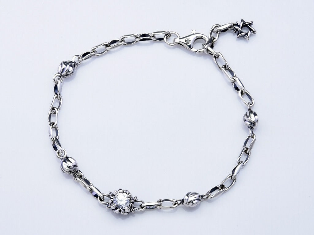 Deal Design Crown Charm Bracelet