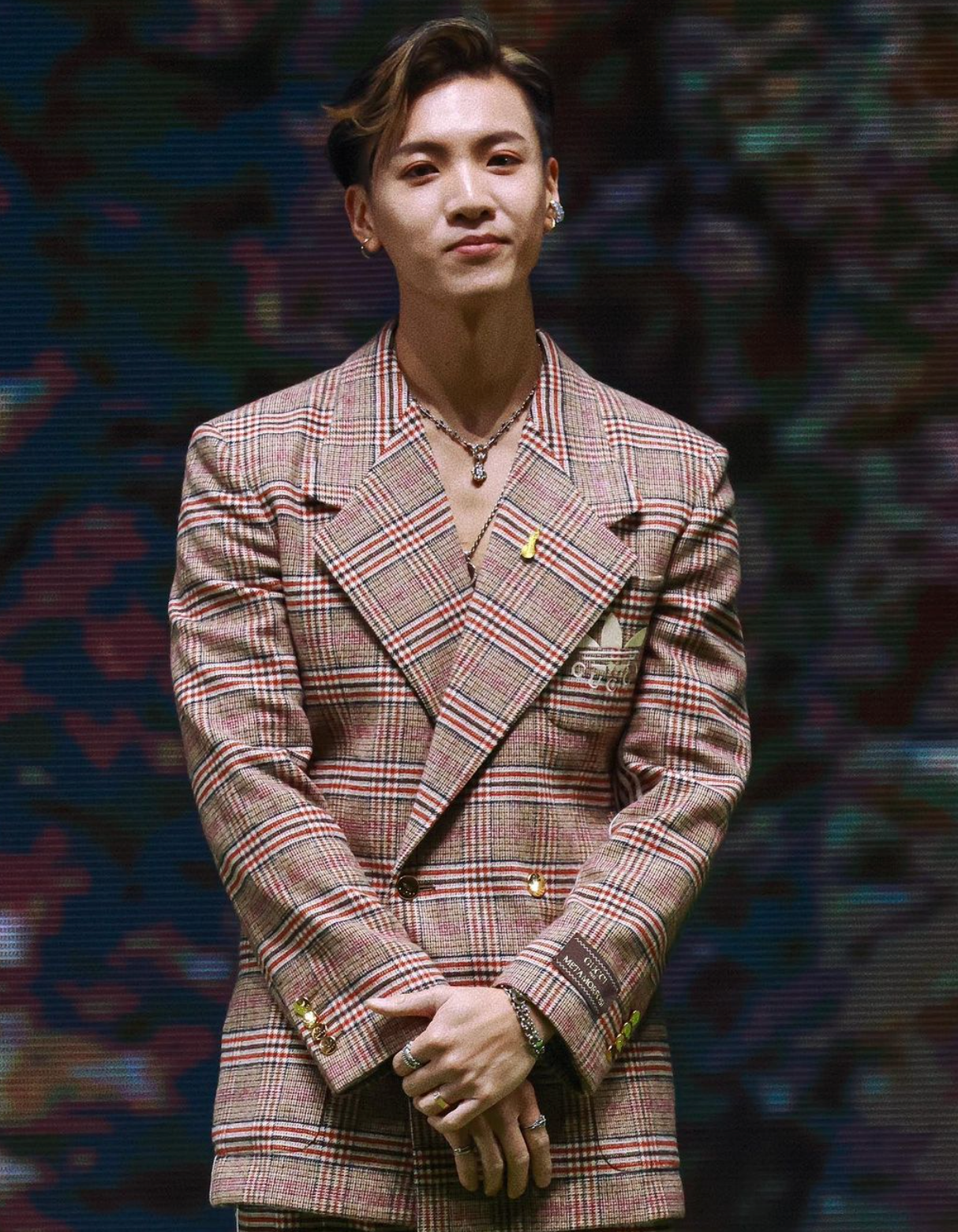 Lag Chun wearing DEOPUZ silver jewellery