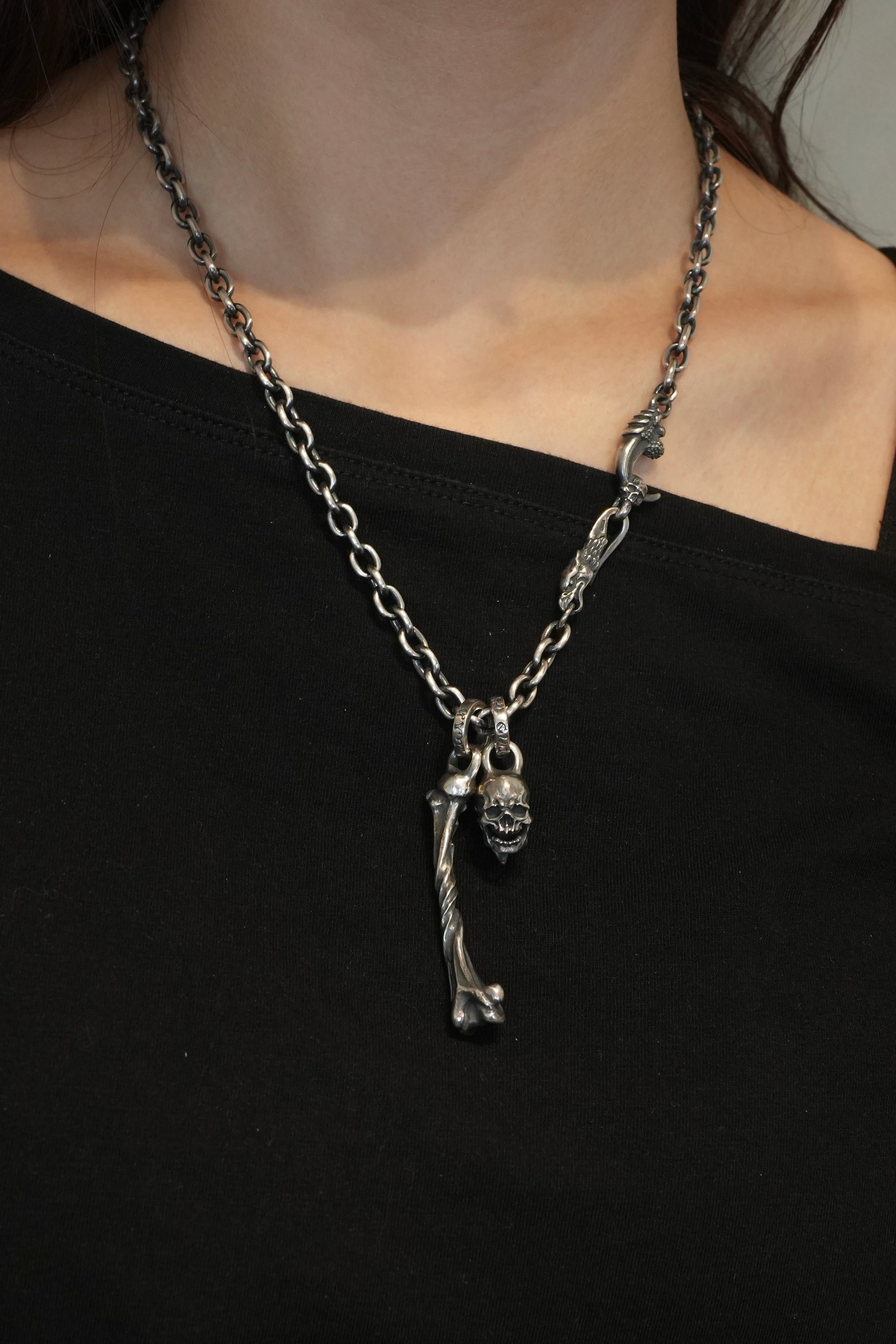 Mad Cult - The End Pendant S 3