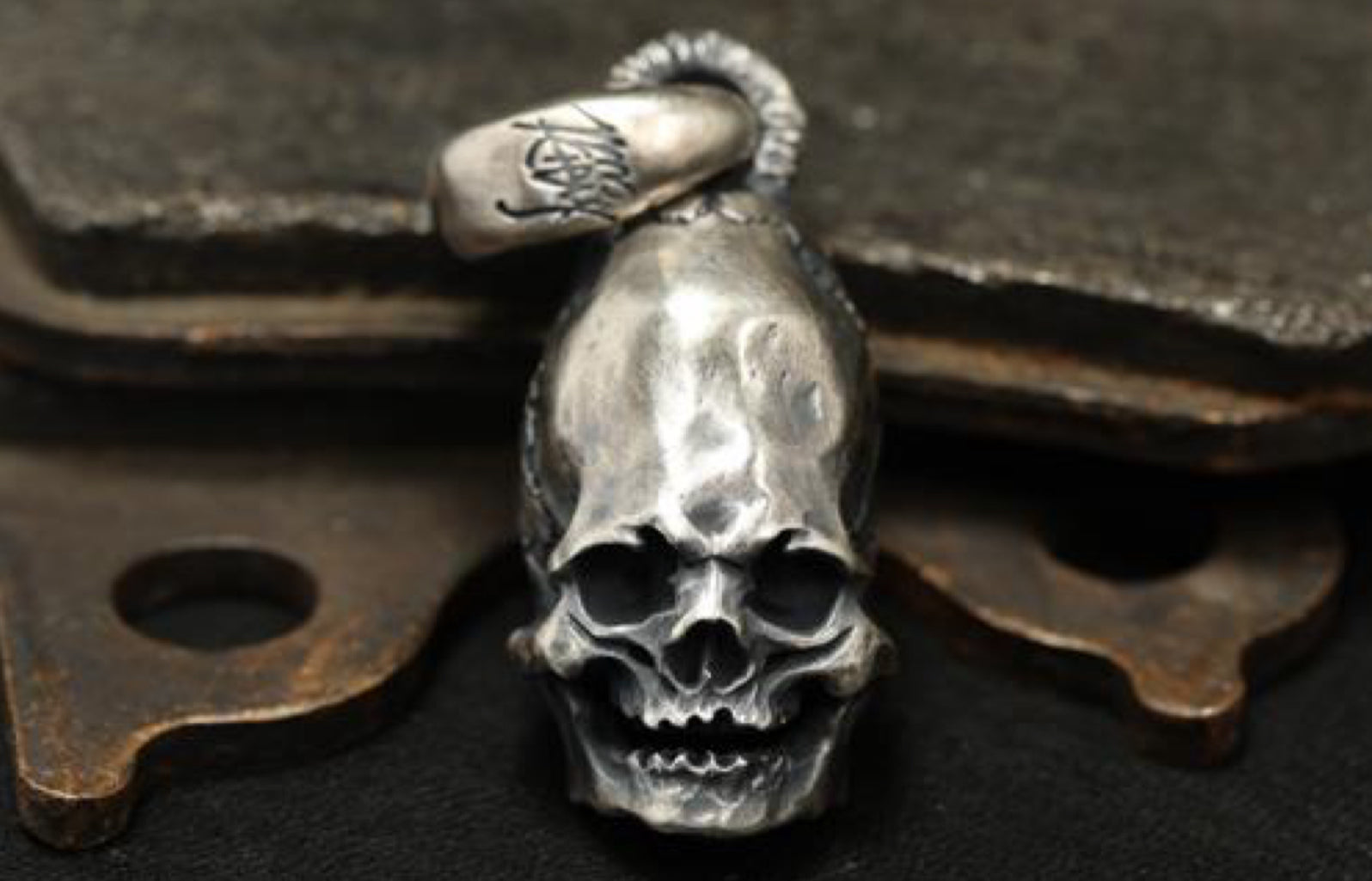 Mad Cilt - Dead Maria Pendant
