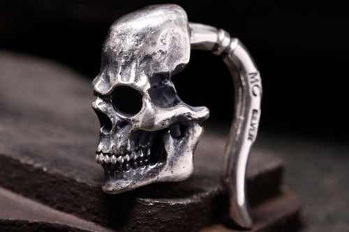 Mad Cult - GYUGA ear Hook -1