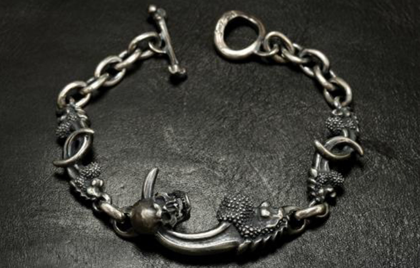 Mad Cult - Prey and Thrive Bracelet