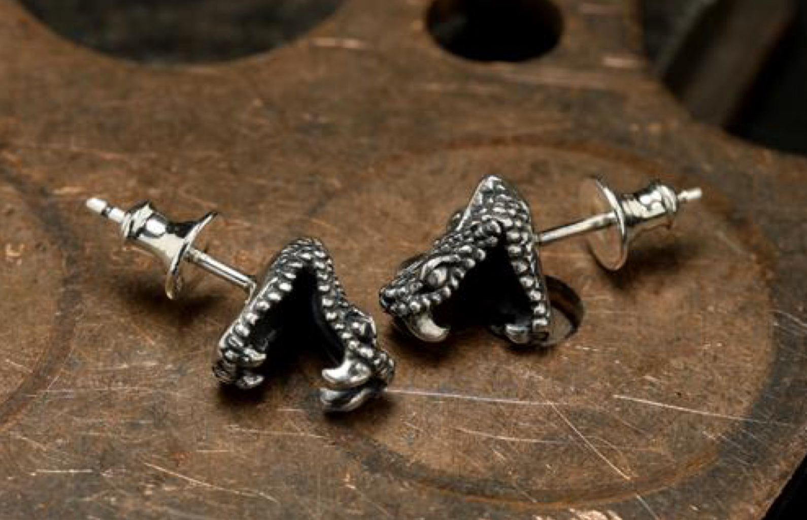 Mad Cult - Viper Head Pierce