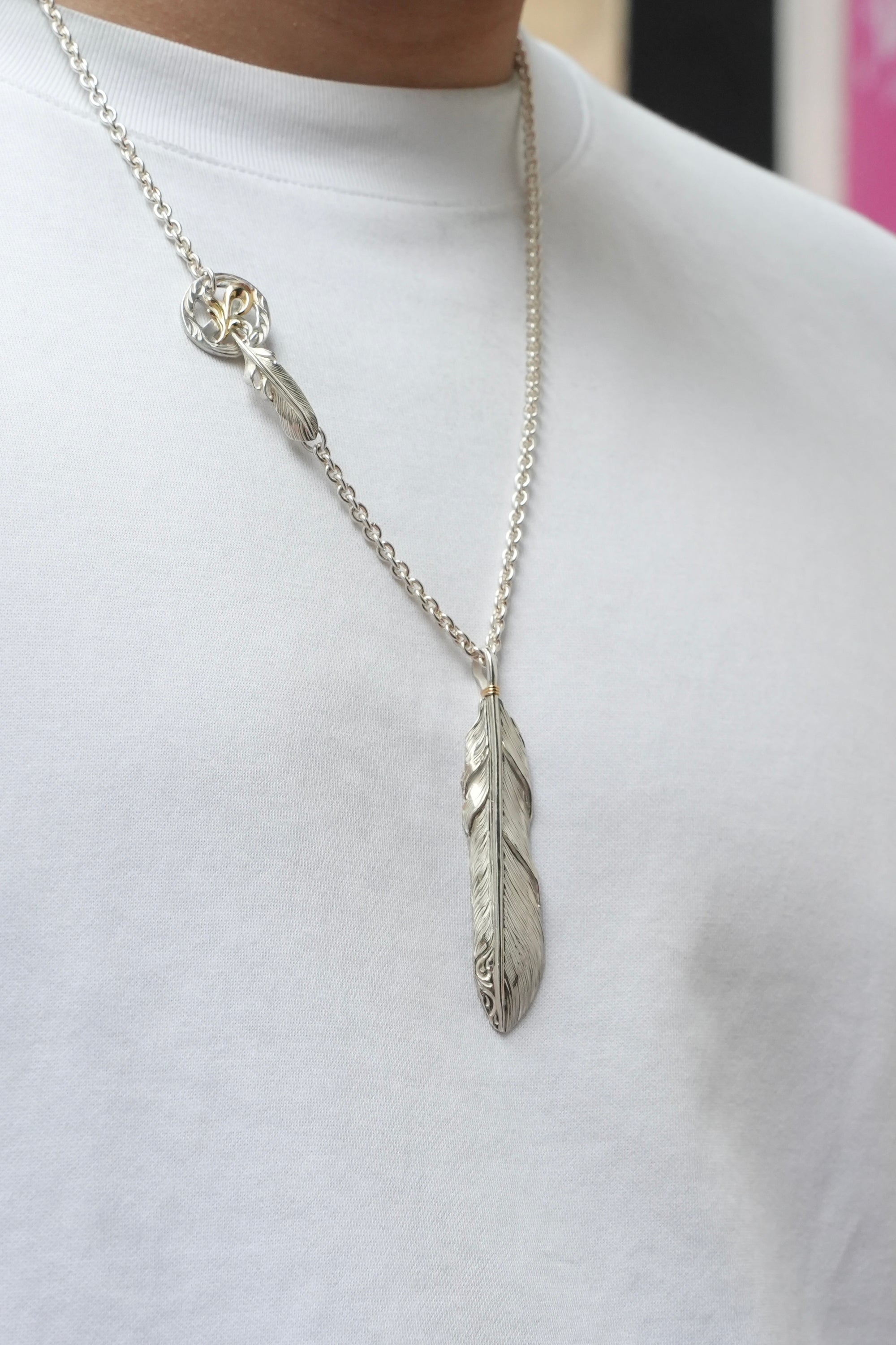 Nine Metal 18K Gold Rope Silver Arabesque Feather L 2