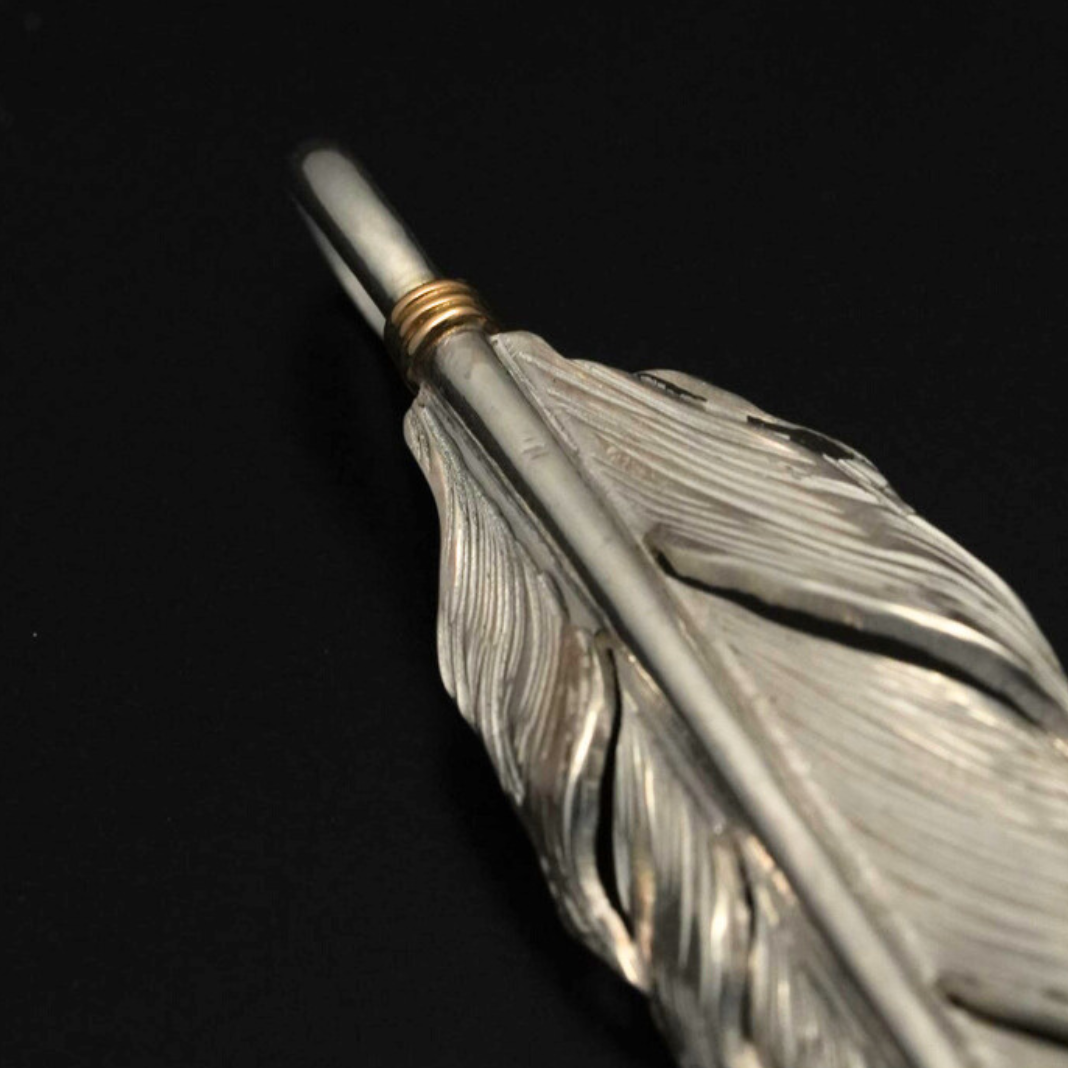 Nine Metal 18K Gold Rope Silver Arabesque Feather L 3