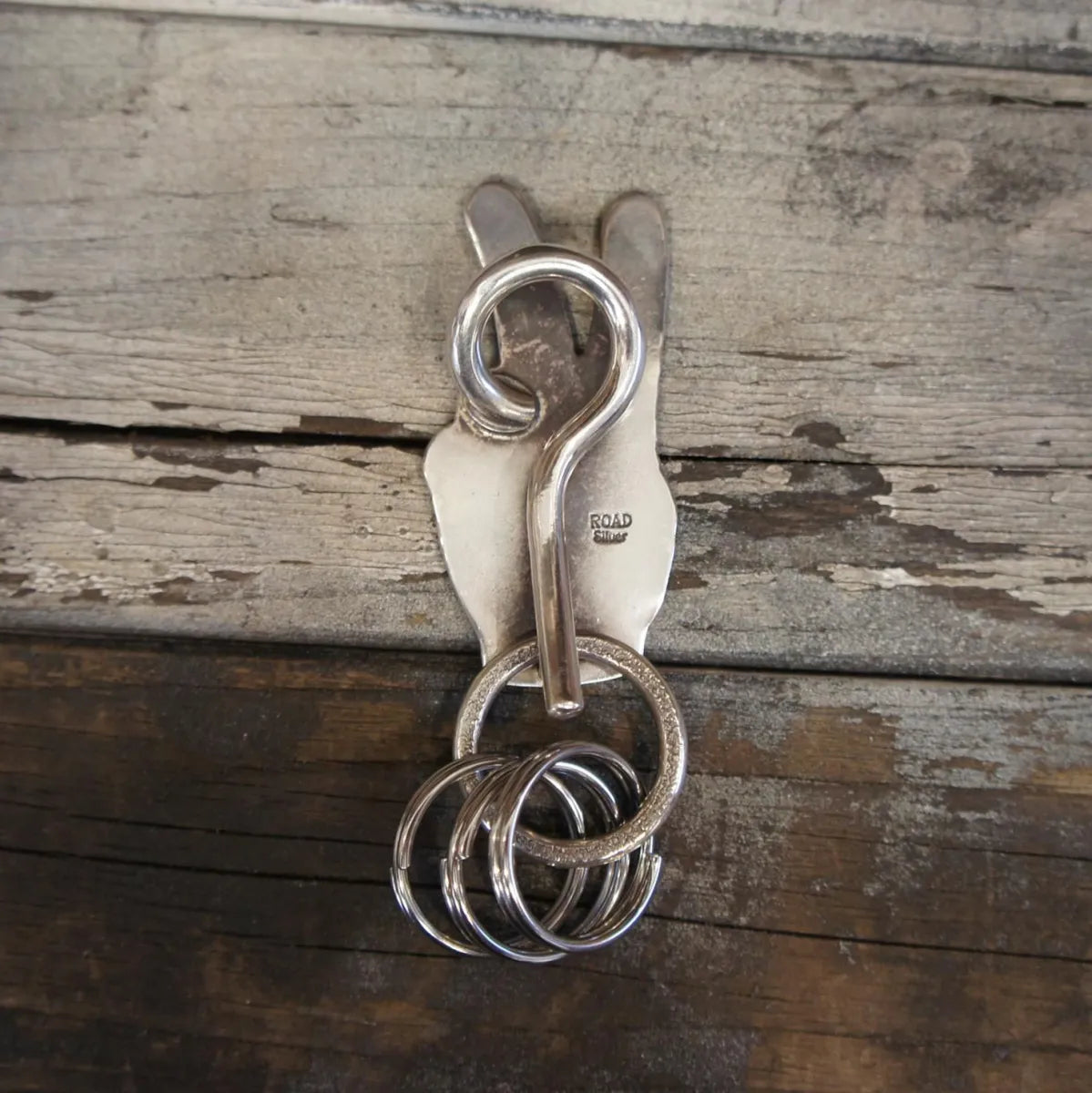 ROAD Hand Sign Key Hook A 2
