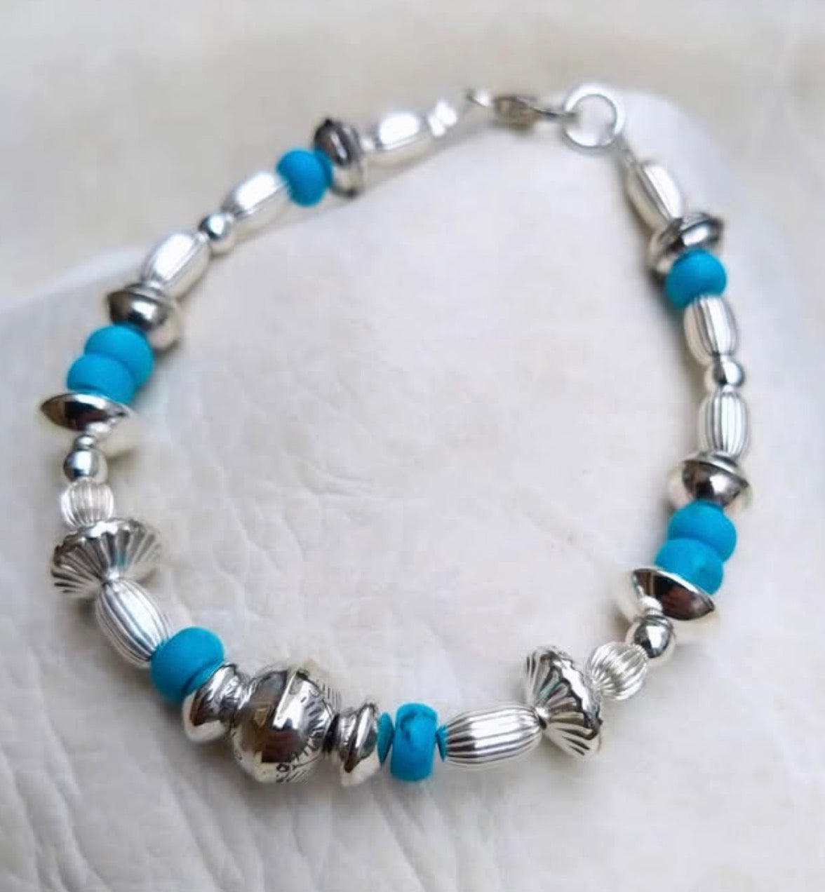 Silver Dollar Craft Silver Concho Turquoise Beads Bracelet_1