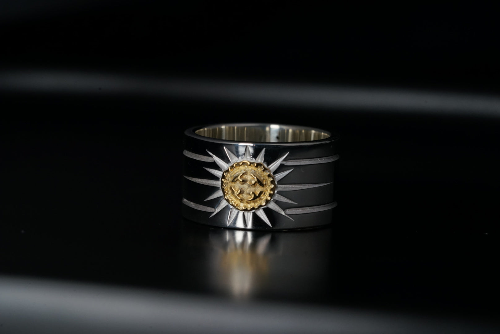 高瀬豪太 Sunshine Studio - 12mm 24K Gold Point Radiation Double Line Flat Ring_3