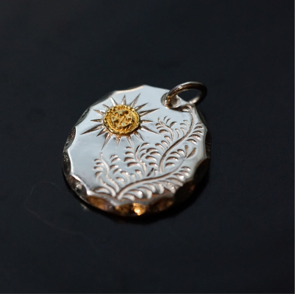 高瀬豪太 Sunshine Studio - Arabesque 24K Hallmark Metal Top_1