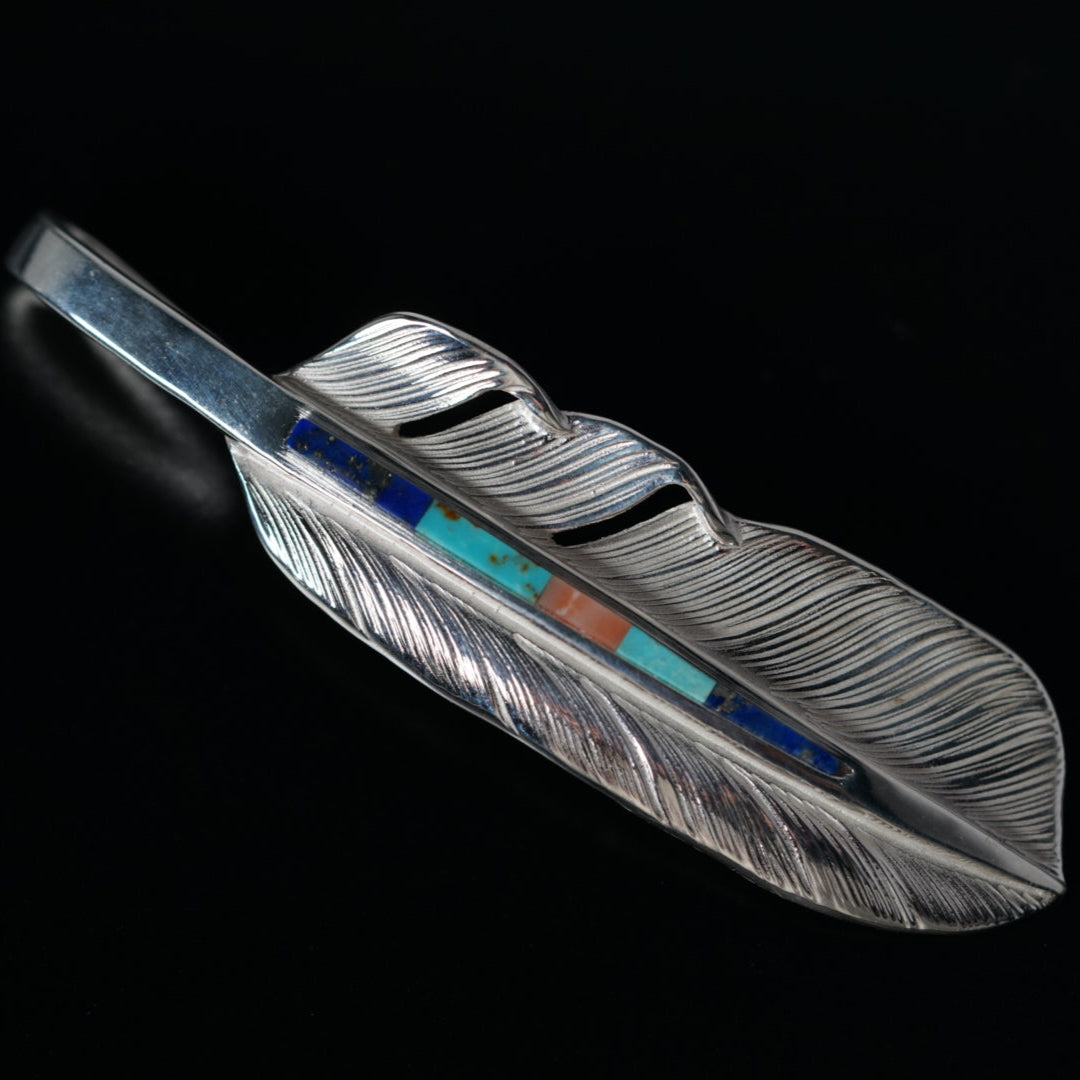 高瀬豪太 Sunshine Studio -純銀鑲松石羽毛吊墜M_左向_1