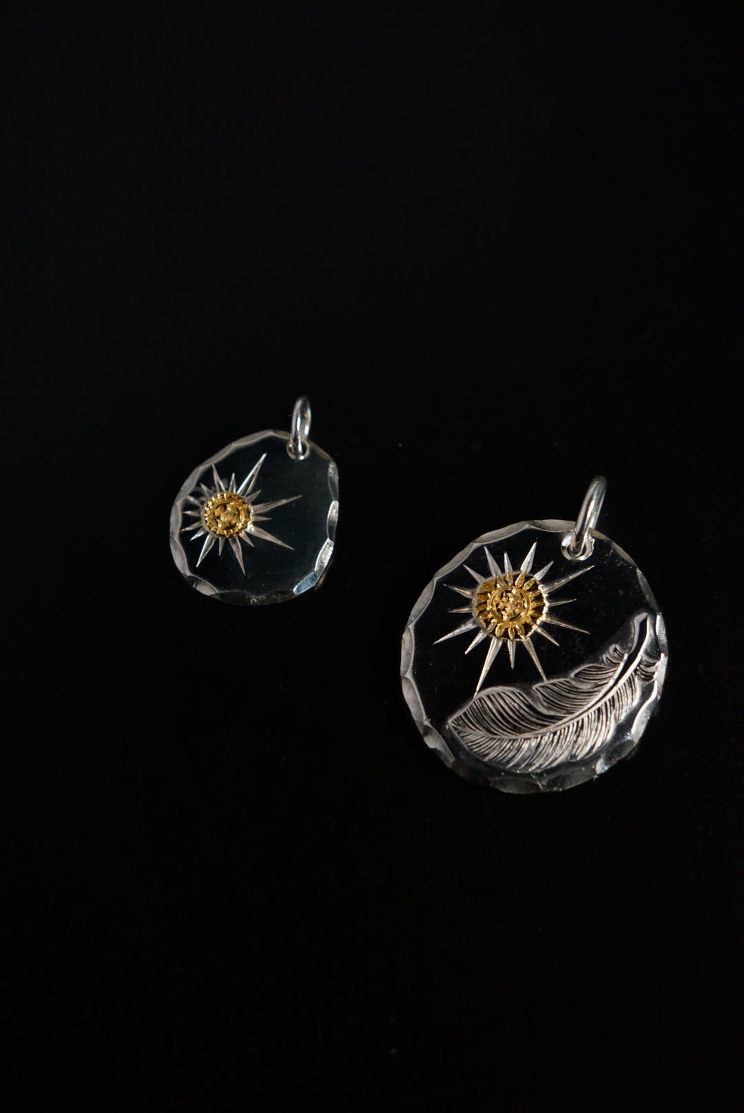 高瀬豪太 Sunshine Studio - 24K Gold Point Radiation / Feather Craft Metal Pendant XL_7