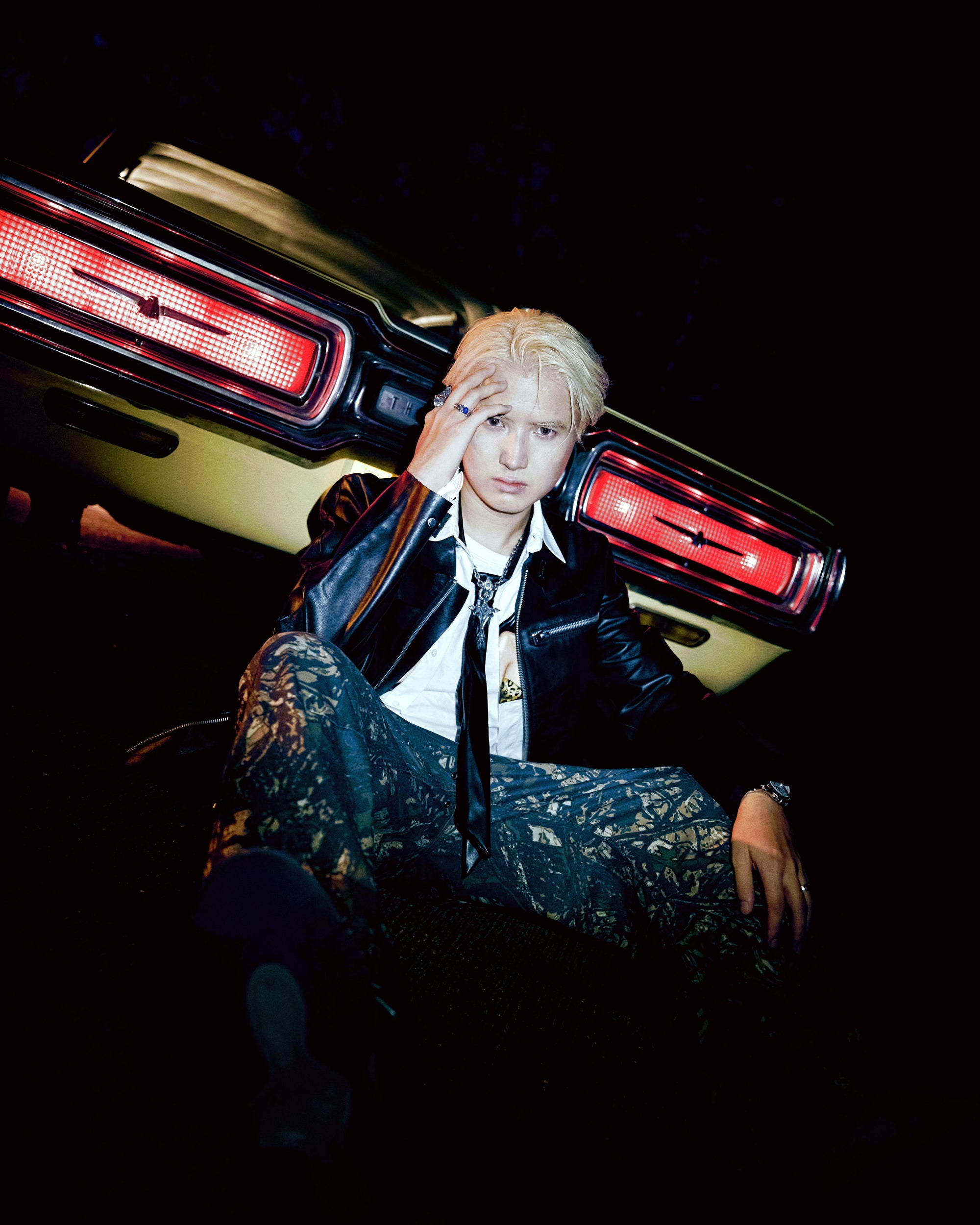 Young Hysan wearing DEOPUZ silver jewellery