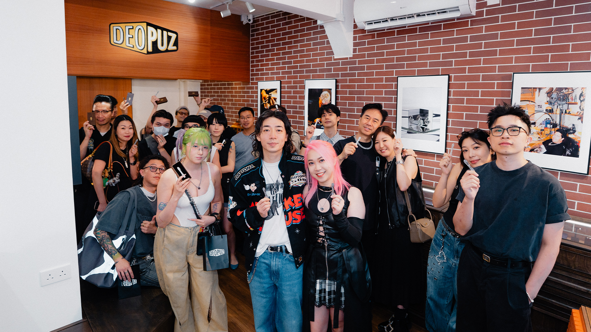 DEOPUZ Causeway Bay Media Day featuring Hong Kong fashion and silver jewellery