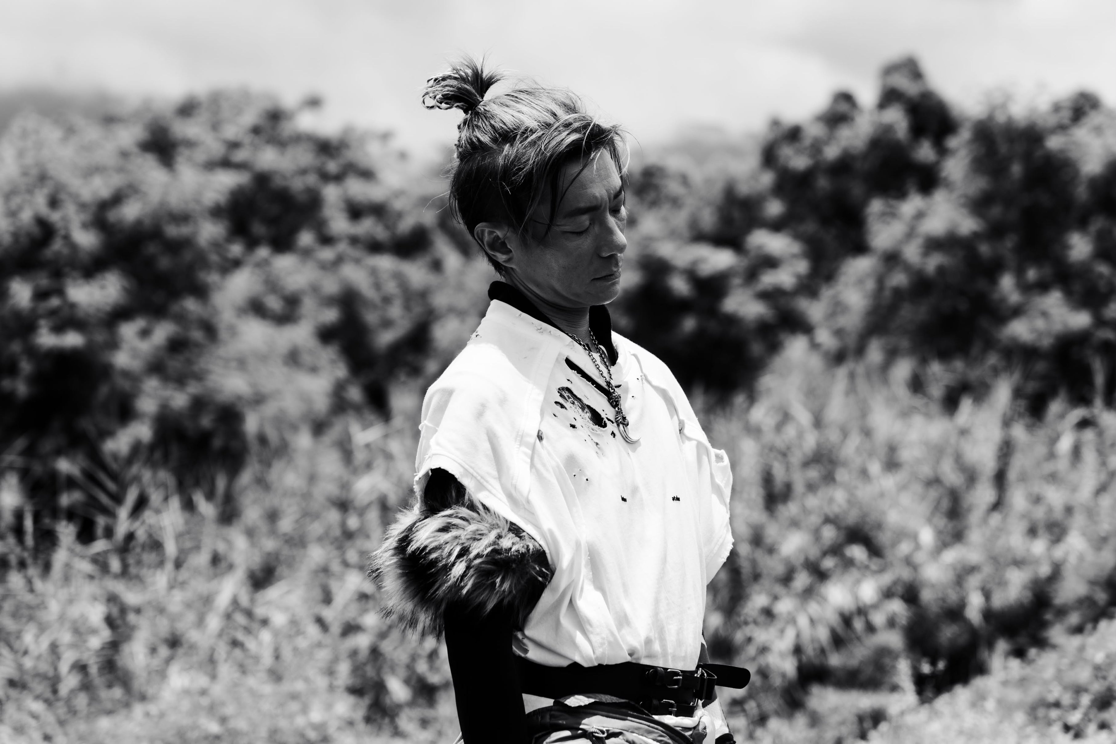 Endy Chow 周國賢 wearing DEOPUZ silver jewellery in Cyberpunk music video