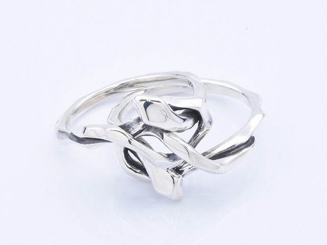 Knot Snake Double Ring