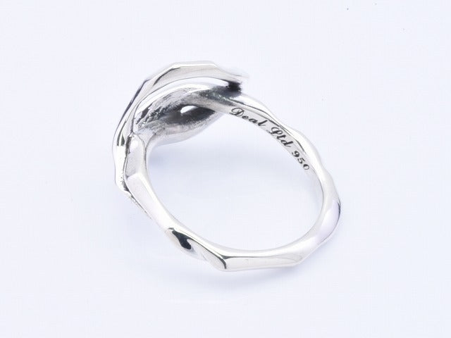 Deal Design Knot Snake Single Ring