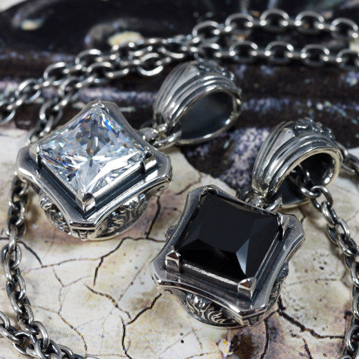 Guardia - Aster Square Pendant 1