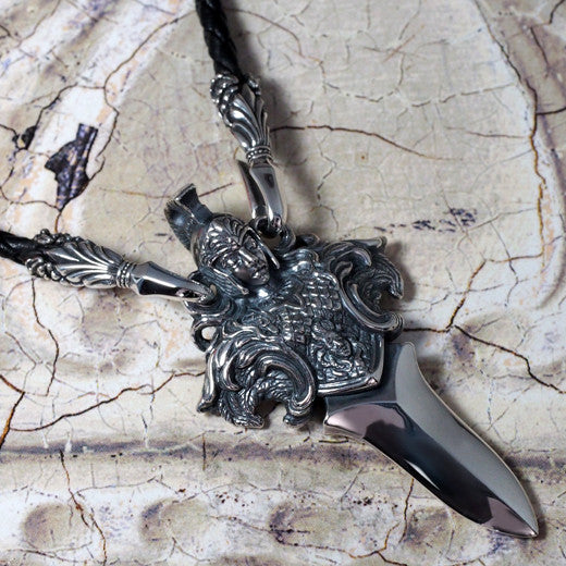 Guardia - Athena Pendant w/ Chain 4