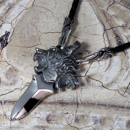 Guardia - Athena Pendant w/ Chain 6
