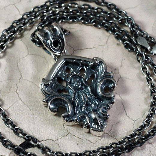 Guardia - Black Maria Pendant 1