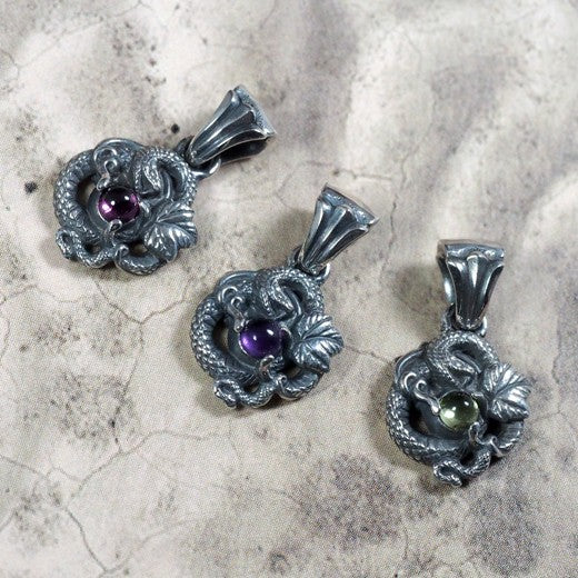 Guardia - Dionysos Pendant w/ Gems 2
