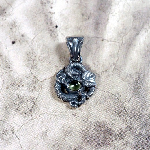 Guardia - Dionysos Pendant w/ Gems 3