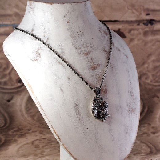 Guardia - Griffin Pendant 5
