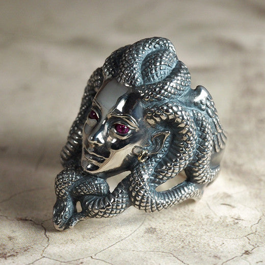 Guardia - Medusa Ring 1
