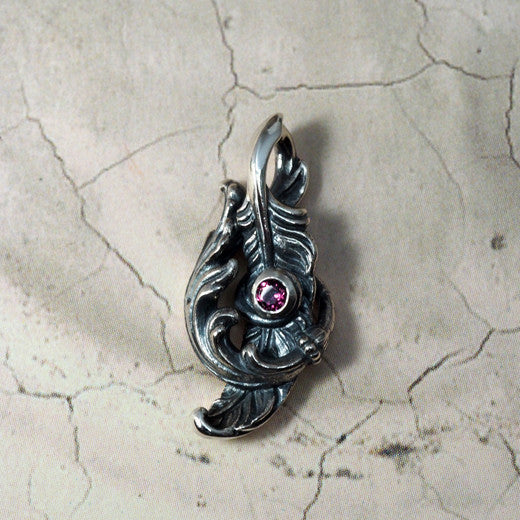 Guardia - Musa Pendant 4