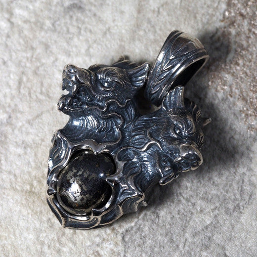 Guardia - Orthros Pendant 2