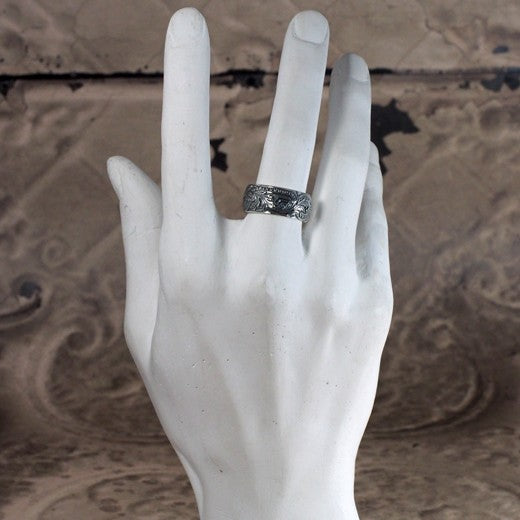 Guardia 10mm Acanthus Ring 11
